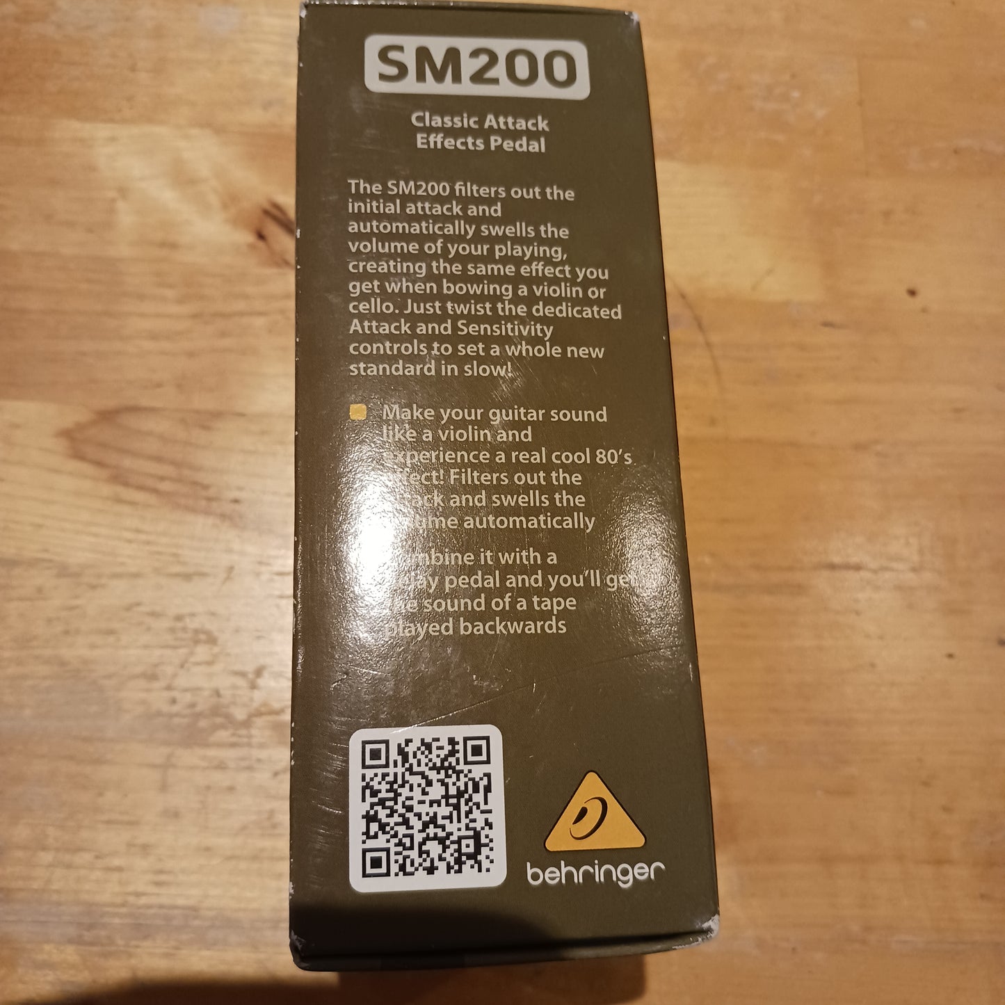 Behringer SM200 Slow Motion Effects Pedal (NEW OLD STOCk)