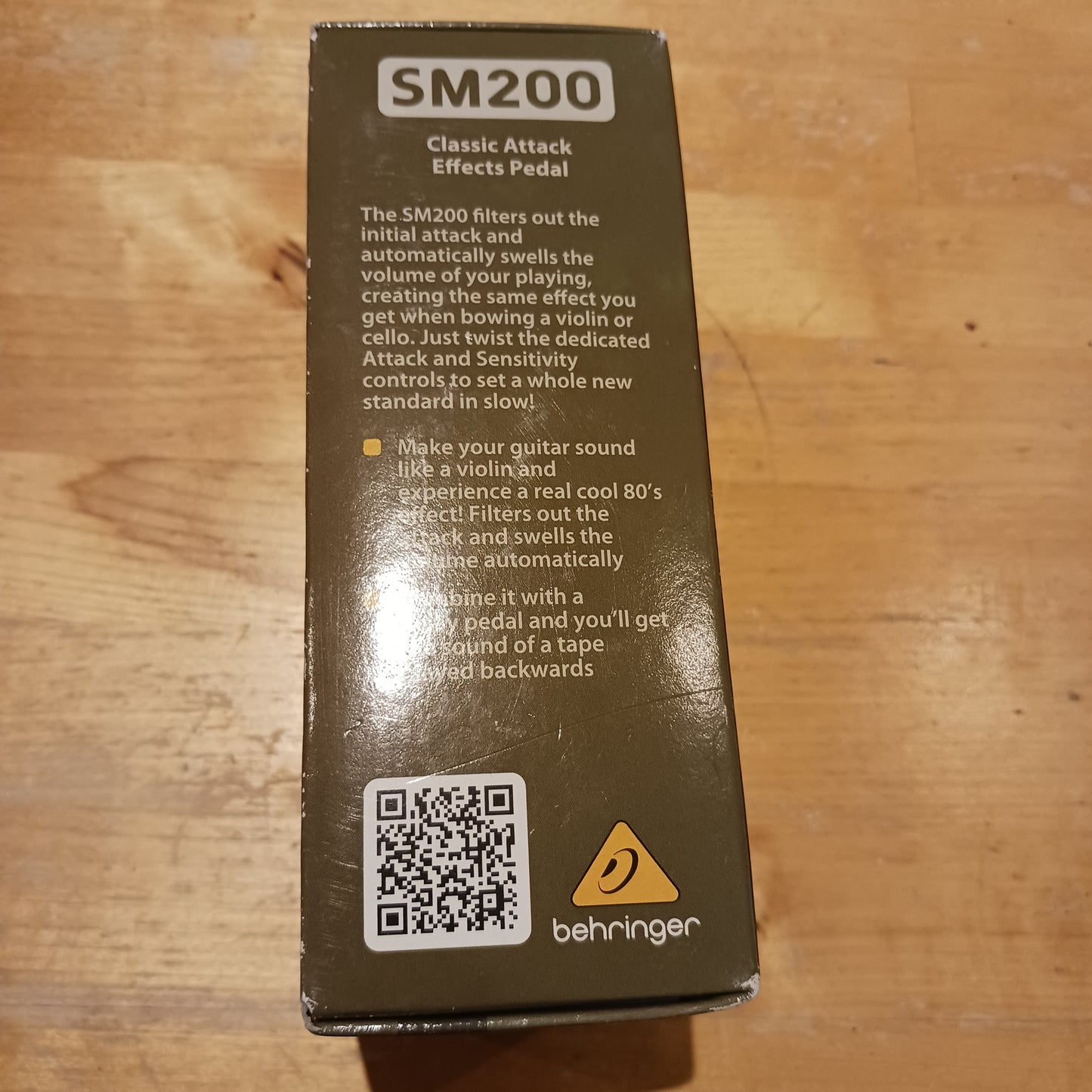 Behringer SM200 Slow Motion Effects Pedal (NEW OLD STOCk)