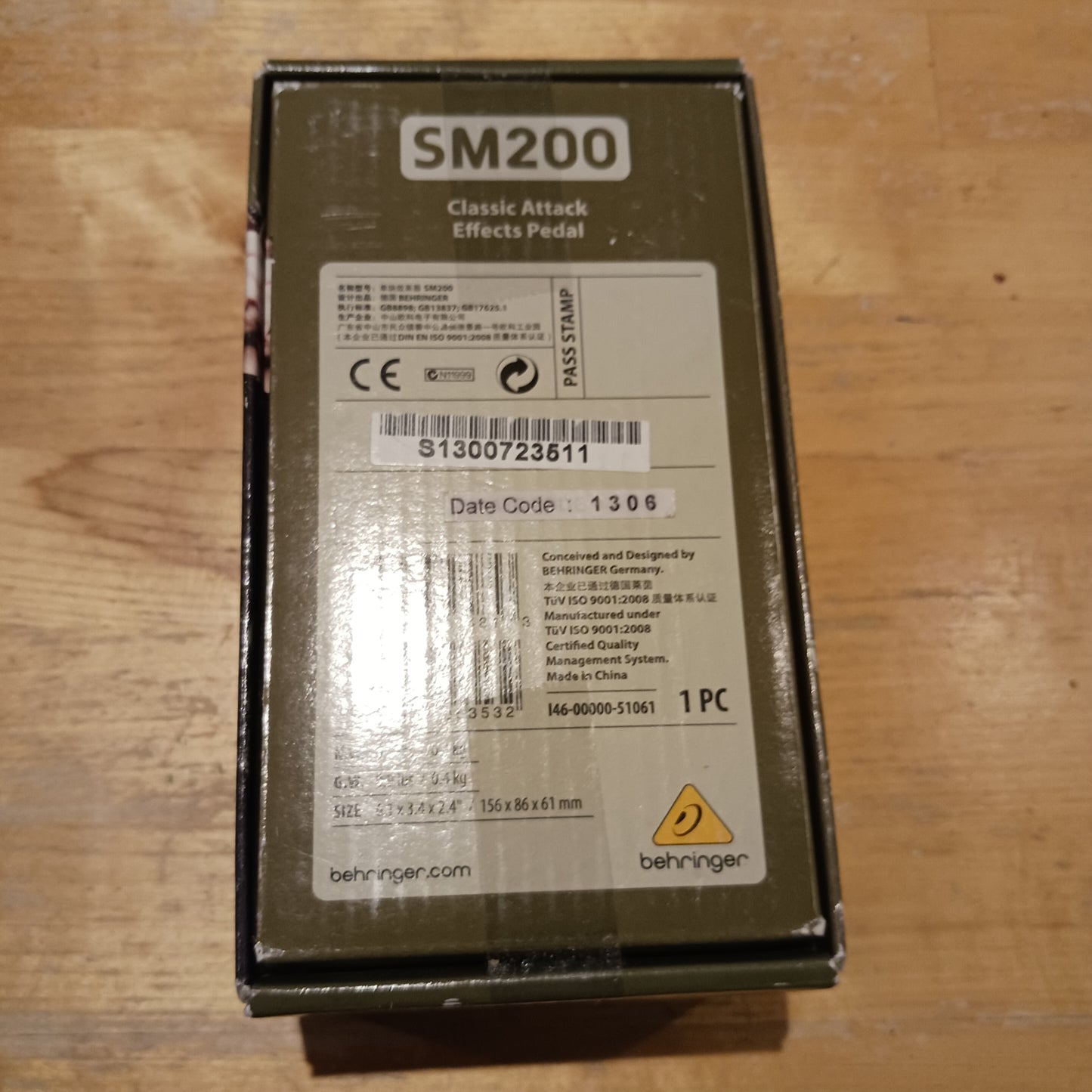 Behringer SM200 Slow Motion Effects Pedal (NEW OLD STOCk)