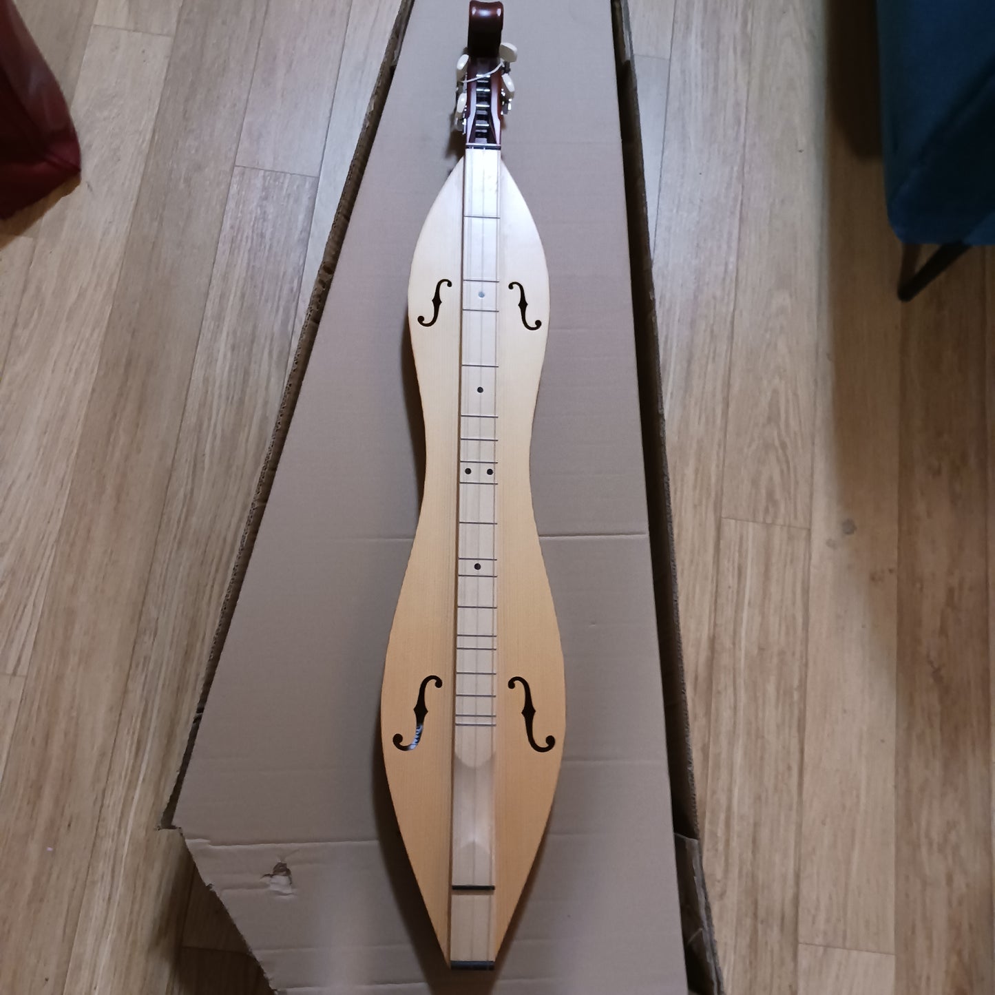 Blue Moon Appalachian Dulcimer (PREOWNED)