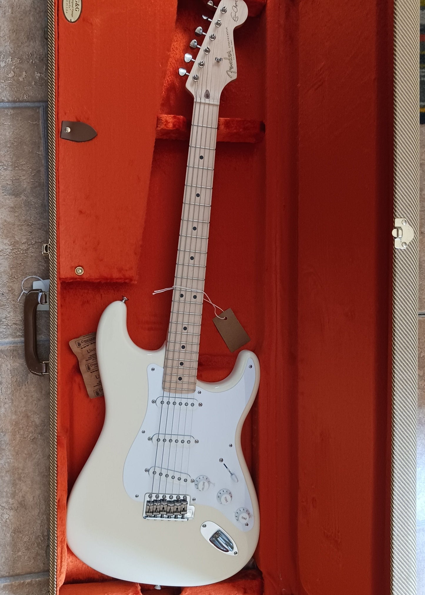 Fender Eric Clapton Signature Strat Electric Guitar in Olympic White (PREOWNED)