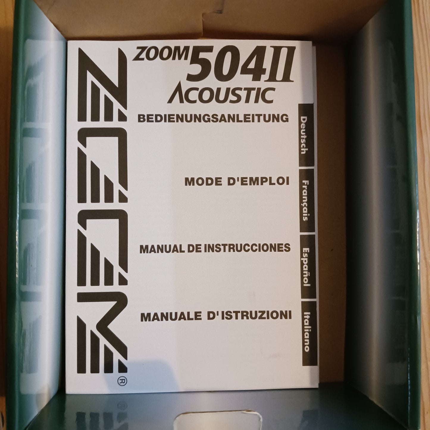 Zoom 504II Acoustic Multi Effects Pedal (PREOWNED)